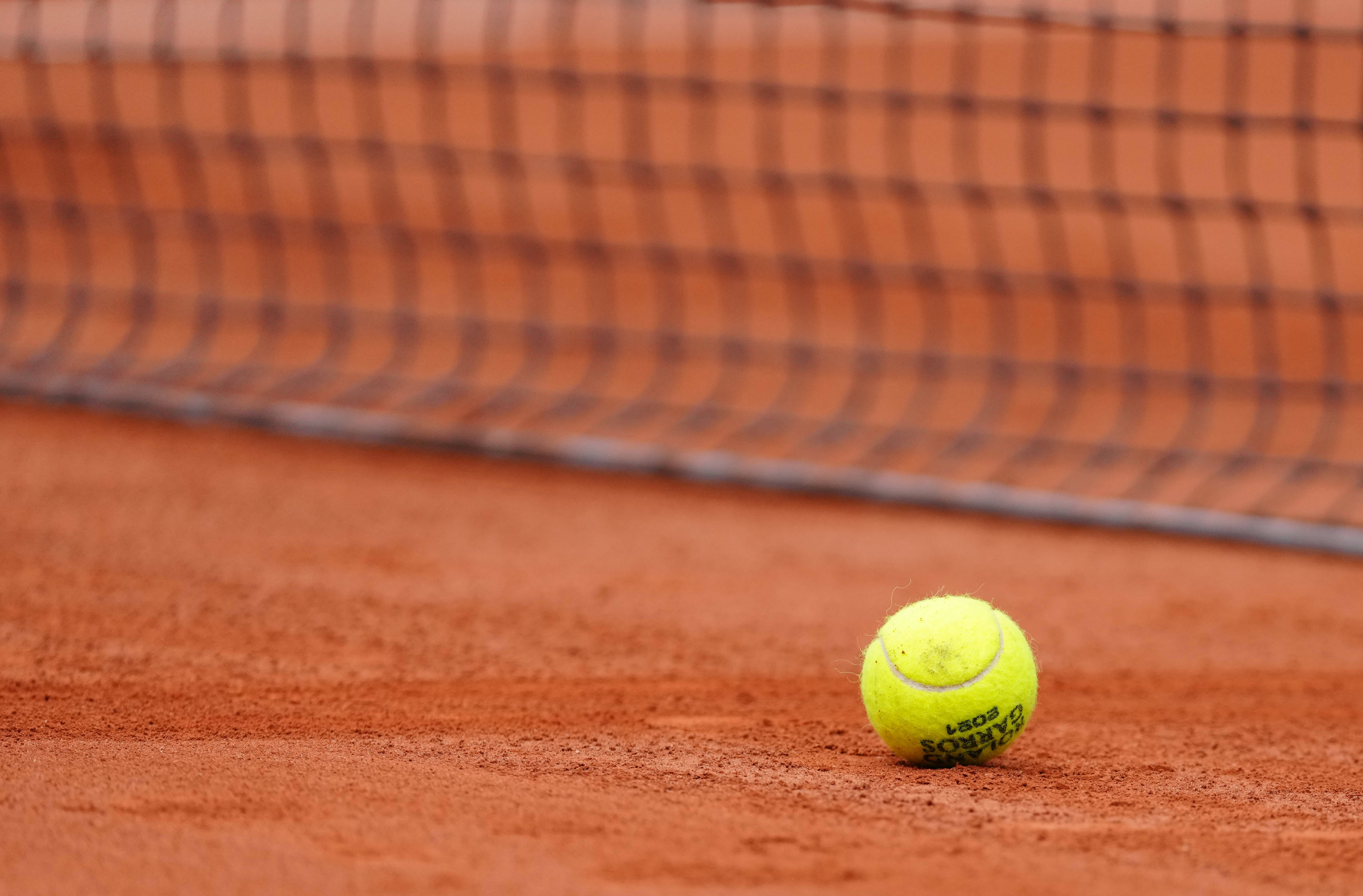 根据相关新 根据相关新