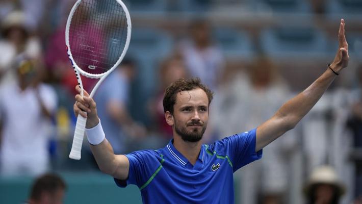 鹈鹕老板与 鹈鹕老板与